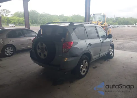 2006 Toyota Rav4 из США, поврежденный, VIN JTMBD33V366018648